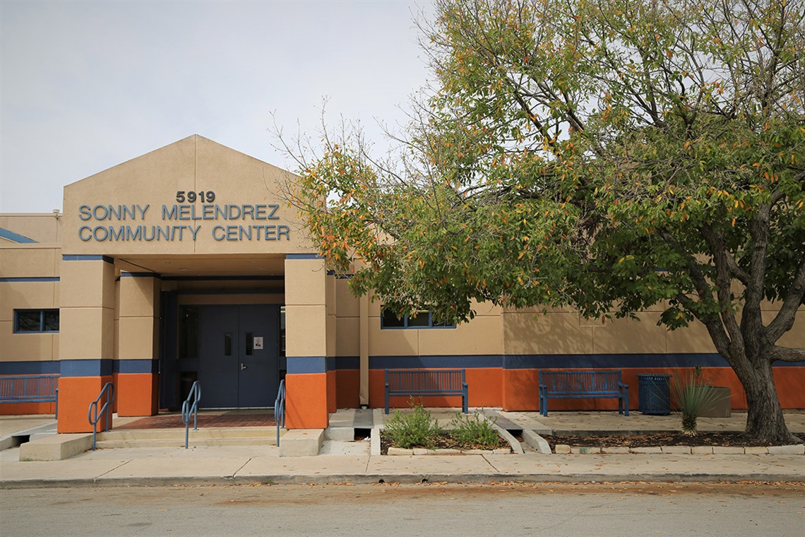 Front view of Melendrez Community Center located within Monterrey Park.