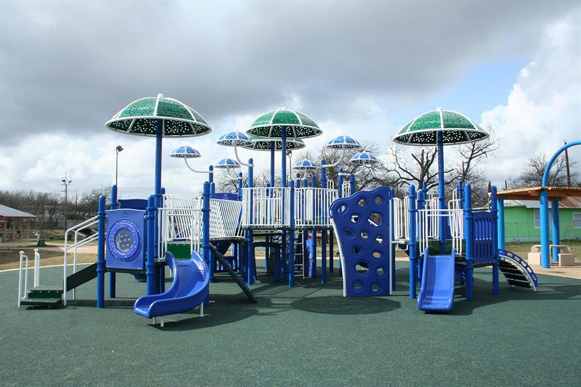 fariasplayground.jpg