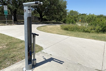 Bike refilling station
